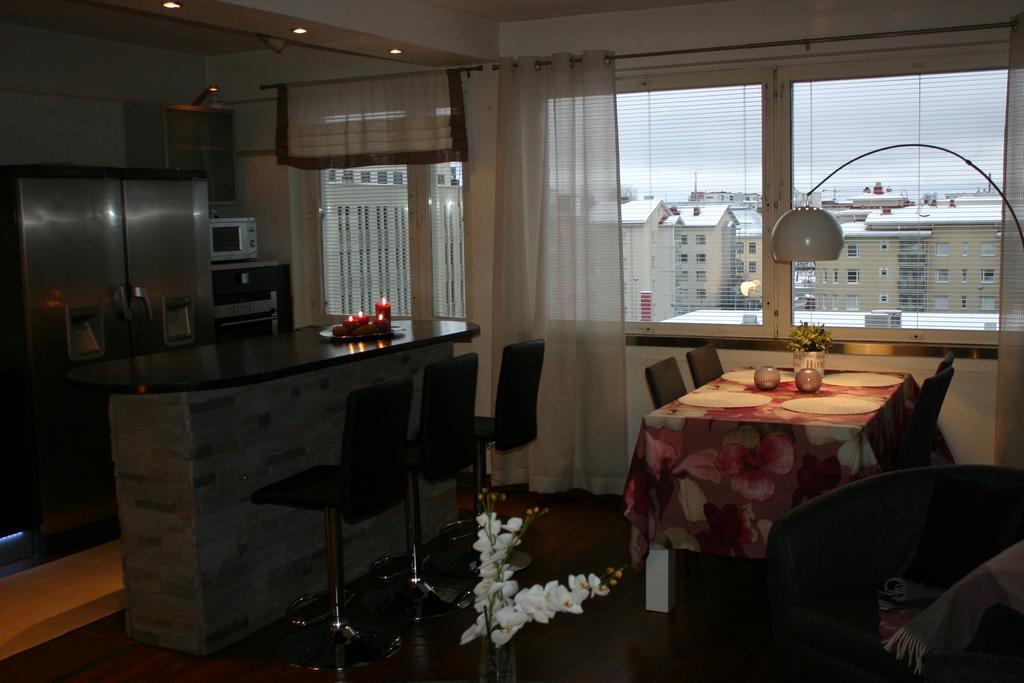 Apartment Pohjantaehti Oulu Habitación foto